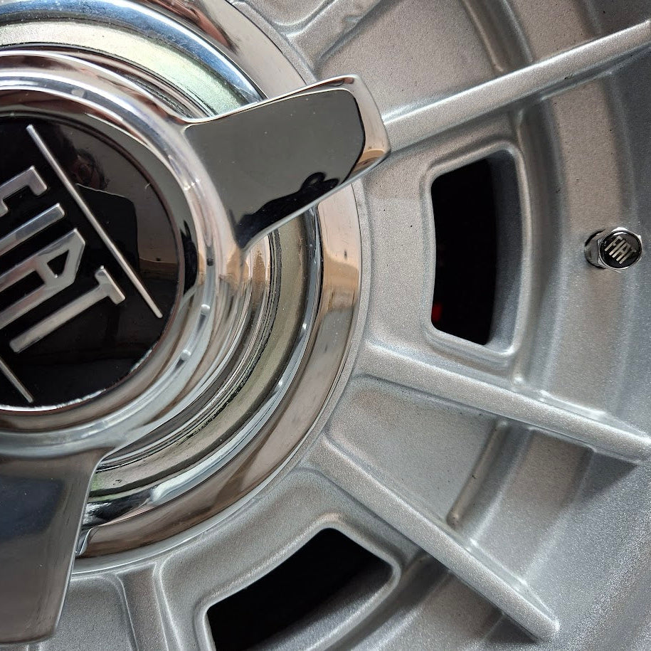 Fiat Ventilkappen (4er Set), Metall, verchromt, mit Sicherungsschraube
